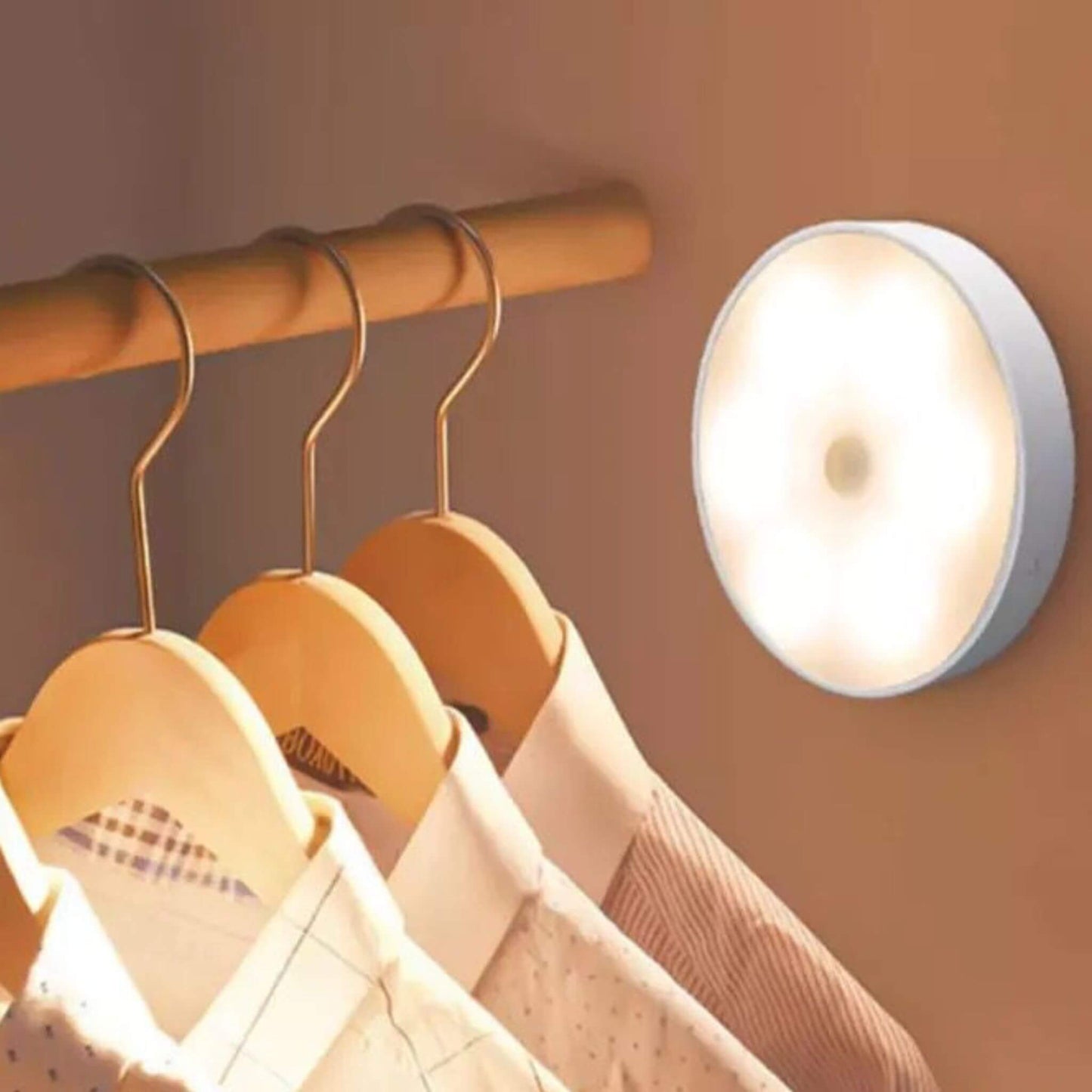 Licht mit Bewegungssensor- Innenräume beleuchten
