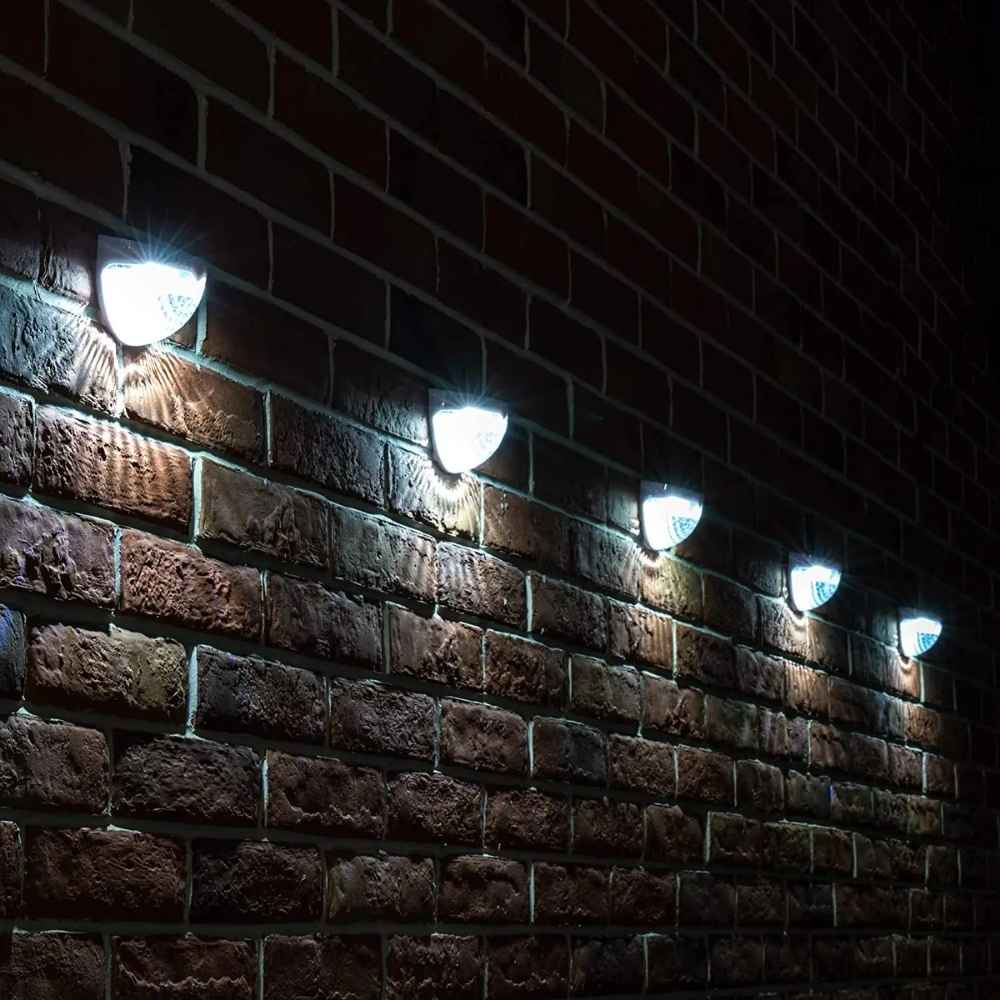 Solarlampe für Zäune und Mauern