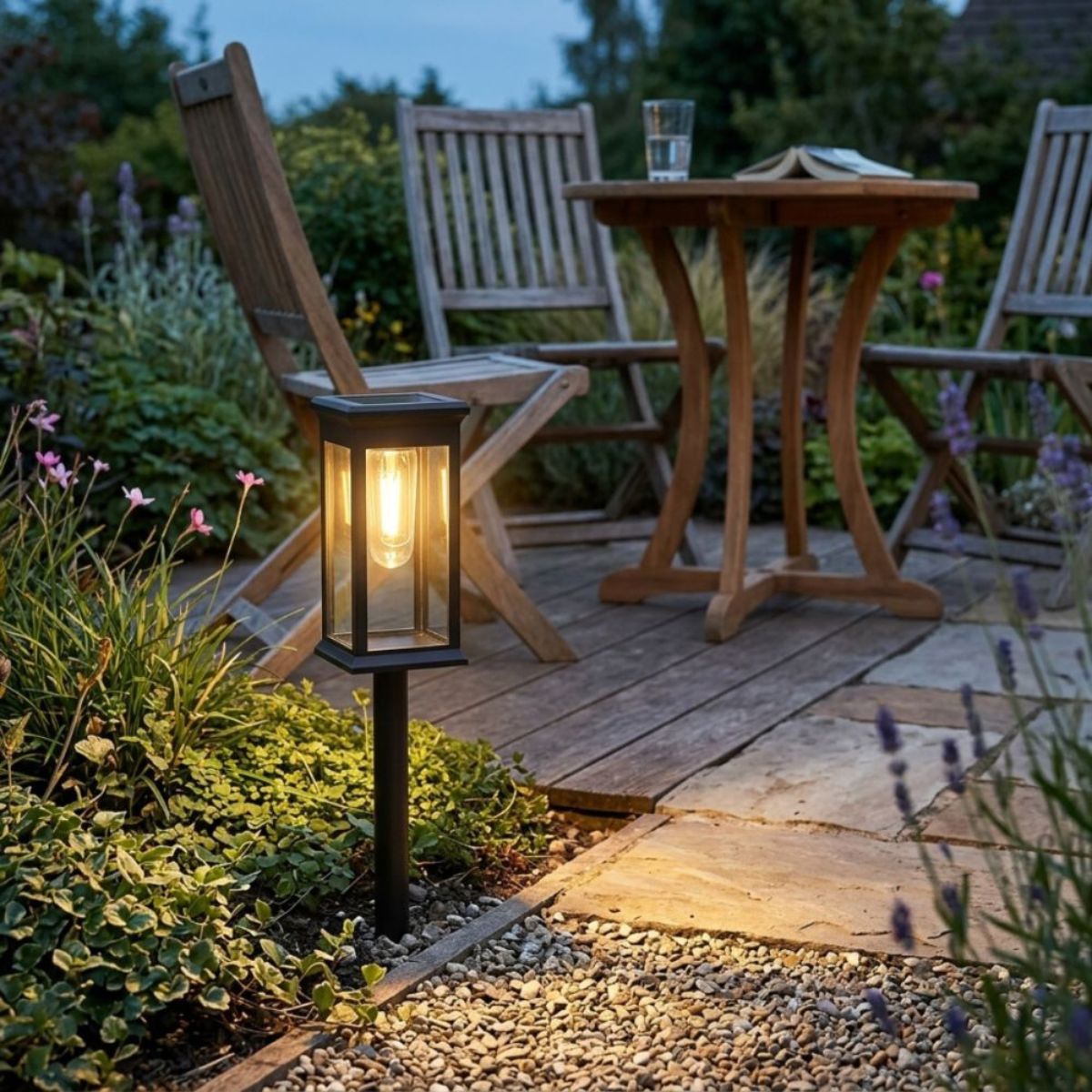 Solar-Gartenlampe für draußen