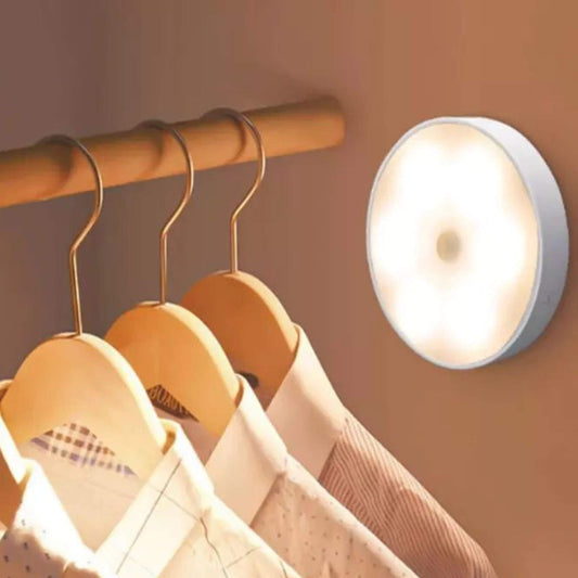 Licht mit Bewegungssensor- Innenräume beleuchten